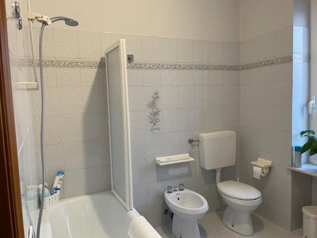 Casa Rondo' Apartment Alba  Ngoại thất bức ảnh